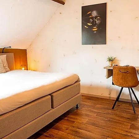 Brabantse Hoeve Bed & Breakfast 4*